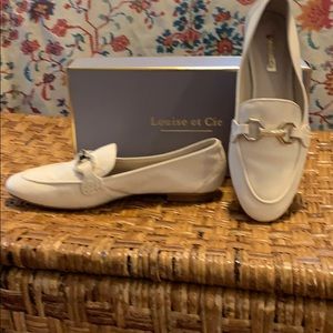 Size 8 1/2 Louise et Cie leather beige loafer.